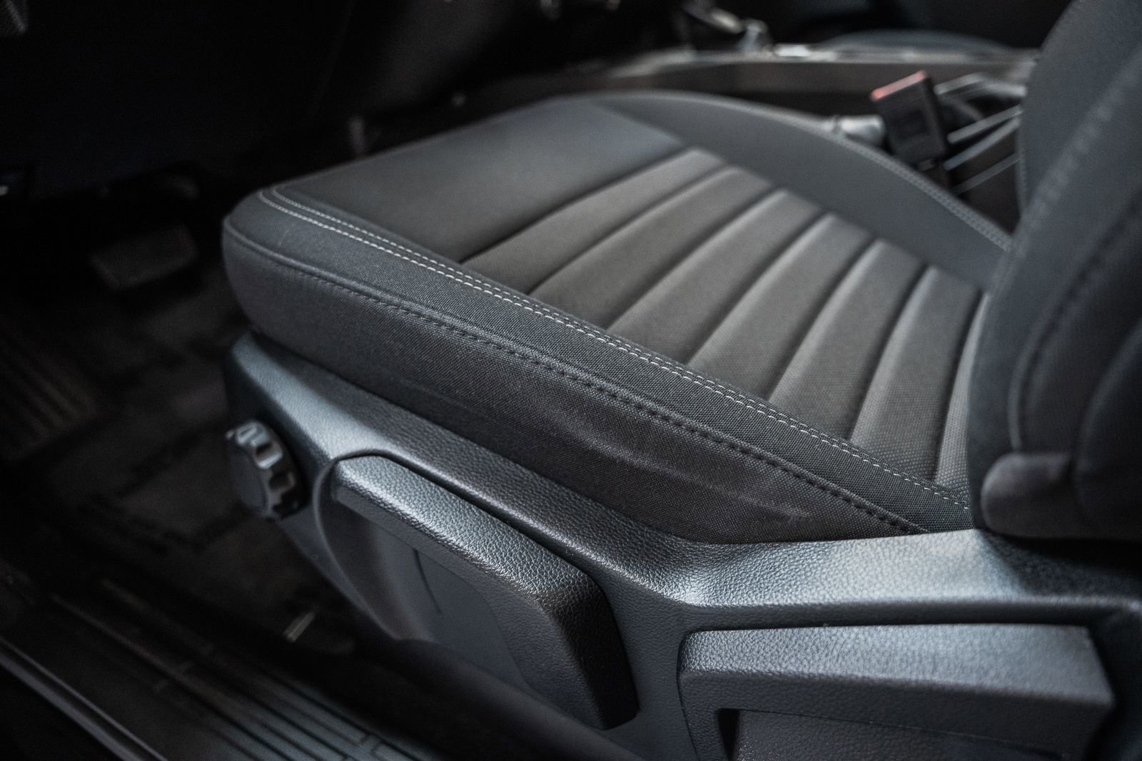 Certified 2020 Ford Ranger XLT w/ Equipment Group 301A Mid image 32