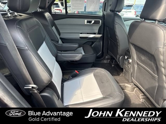 Certified 2023 Ford Explorer XLT w/ Equipment Group 202A AWD/4WD image 27