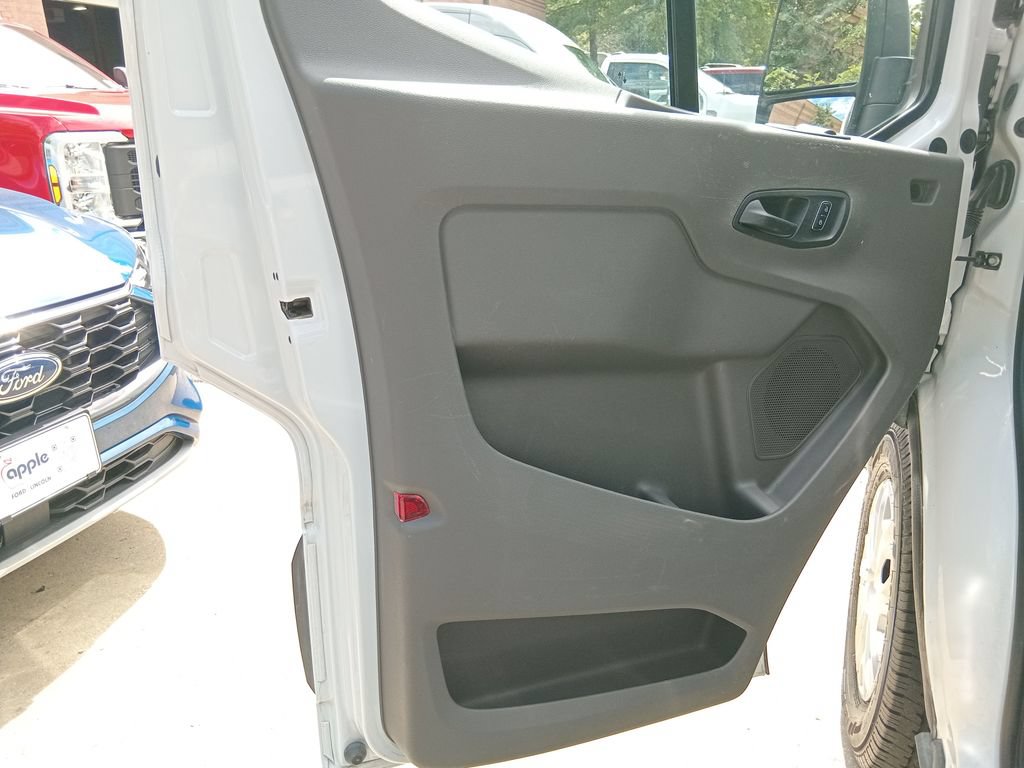 Certified 2024 Ford Transit 350 XLT RWD image 14