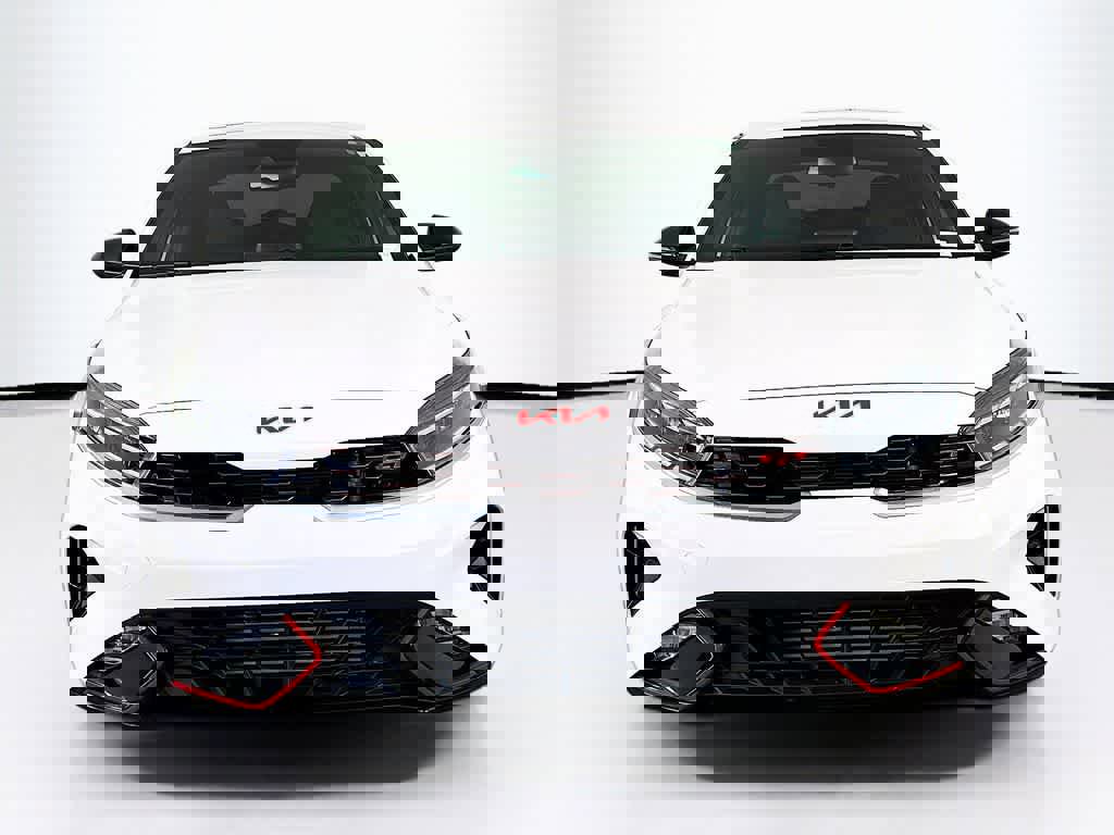 Used 2023 Kia Forte GT image 8