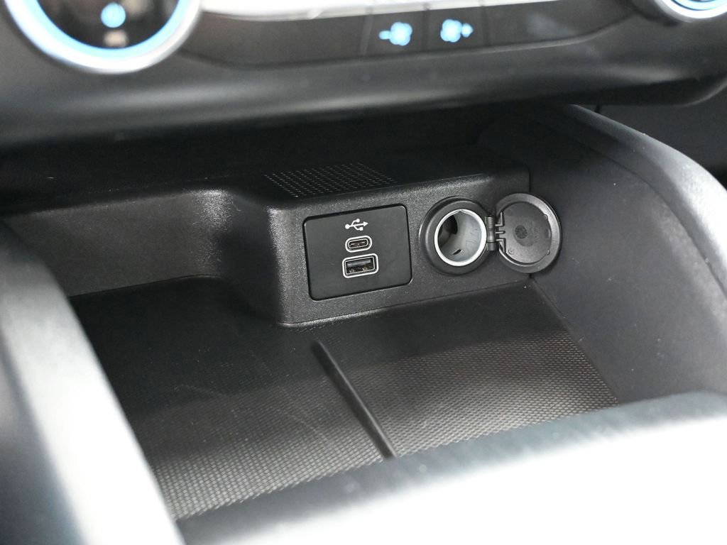 Certified 2025 Ford Escape ST-Line image 46