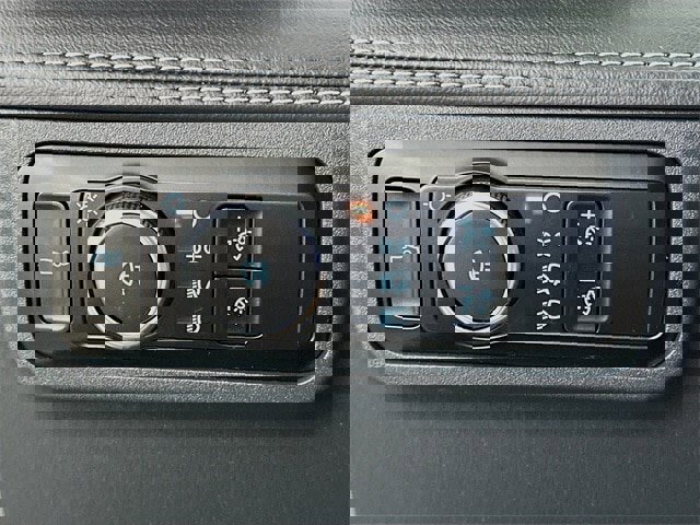 Certified 2024 Ford Mustang Premium image 18