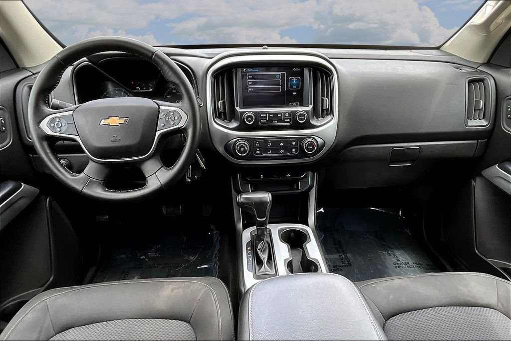 Used 2018 Chevrolet Colorado LT w/ LT Convenience Package RWD image 10