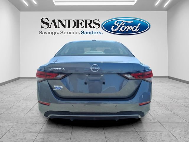 Used 2025 Nissan Sentra SV FWD image 3