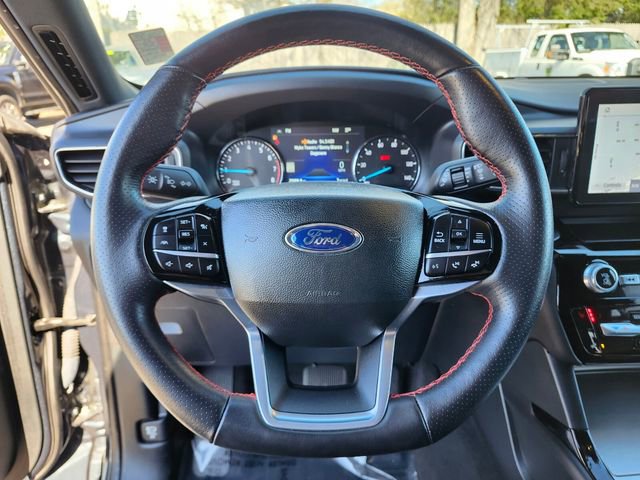 Certified 2023 Ford Explorer ST-Line image 30