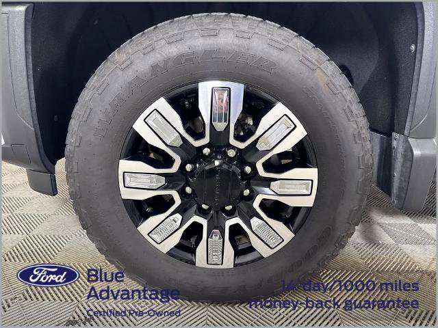 Used 2025 GMC Sierra 3500 Denali w/ Denali Reserve Package AWD/4WD image 14