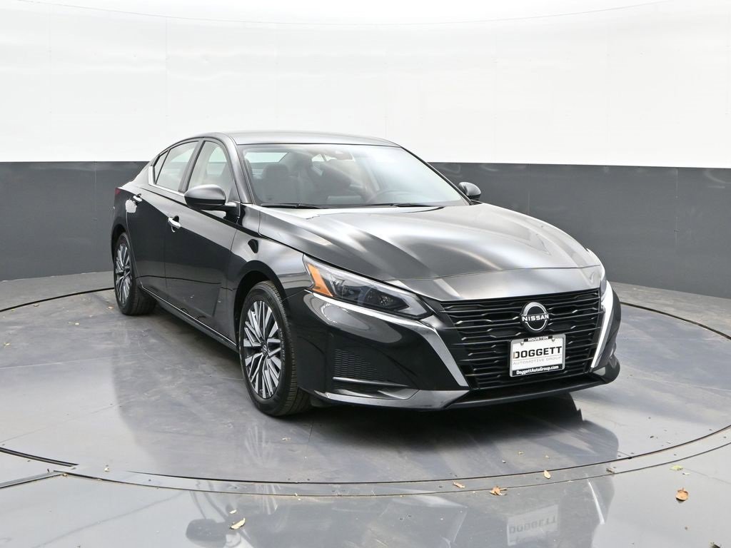 Used 2024 Nissan Altima 2.5 SV image 22