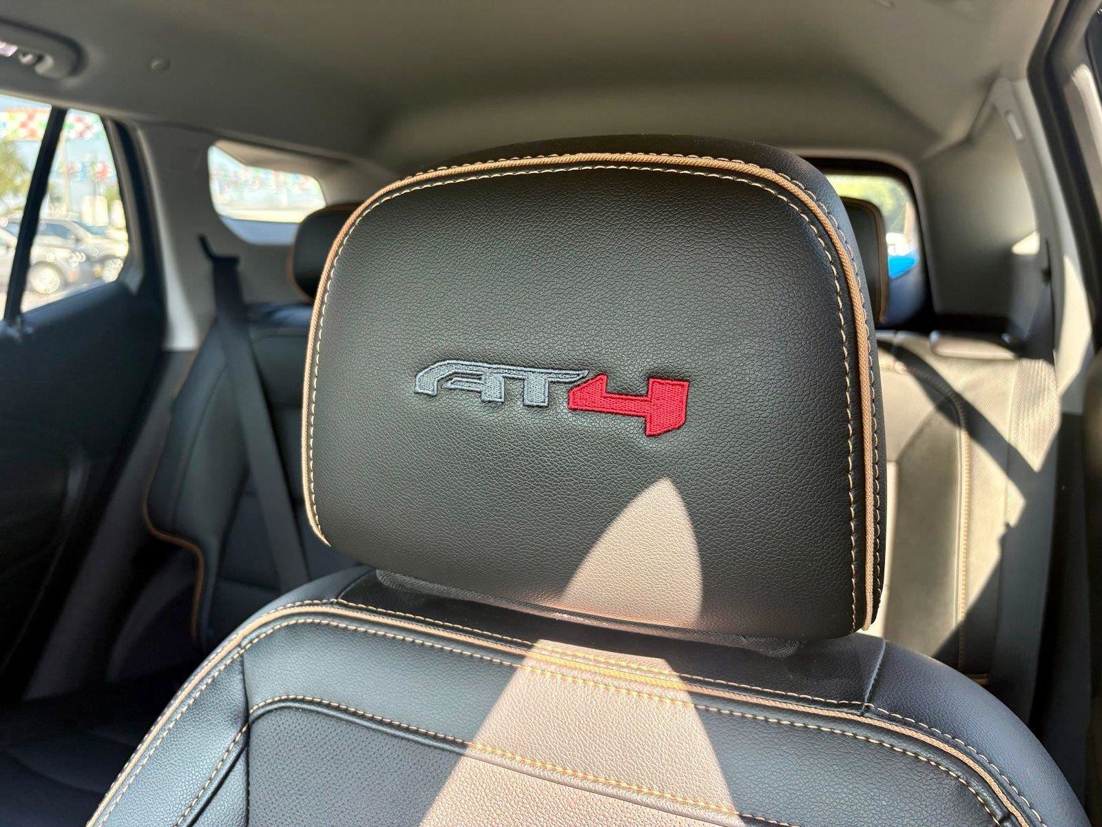 Used 2023 GMC Terrain AT4 AWD/4WD image 15