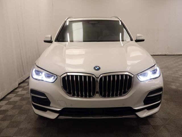 Used 2023 BMW X5 xDrive45e w/ Executive Package AWD/4WD image 12