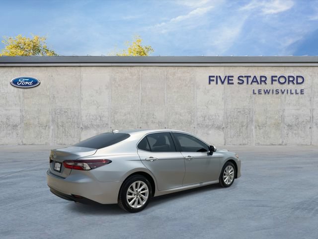 Used 2024 Toyota Camry LE FWD image 8