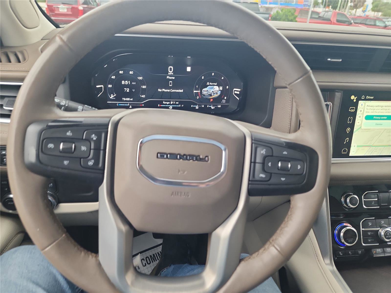 Used 2022 GMC Yukon XL Denali image 34