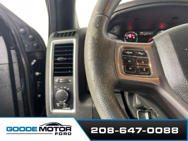 Used 2022 RAM 1500 Classic Warlock w/ Electronics Group AWD/4WD image 14