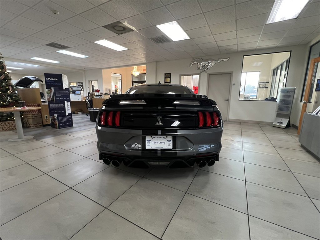 Certified 2021 Ford Mustang Shelby GT500 w/ Technology Package image 4