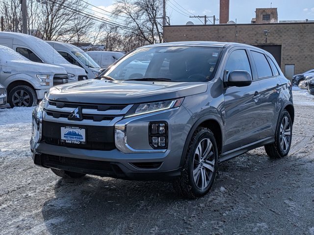 Used 2025 Mitsubishi Outlander Sport ES AWD/4WD image 8