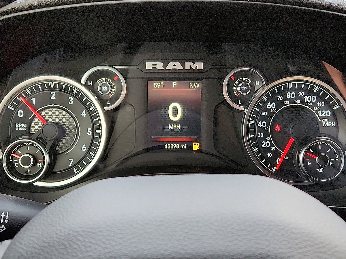 Used 2024 RAM 1500 Lone Star RWD image 10