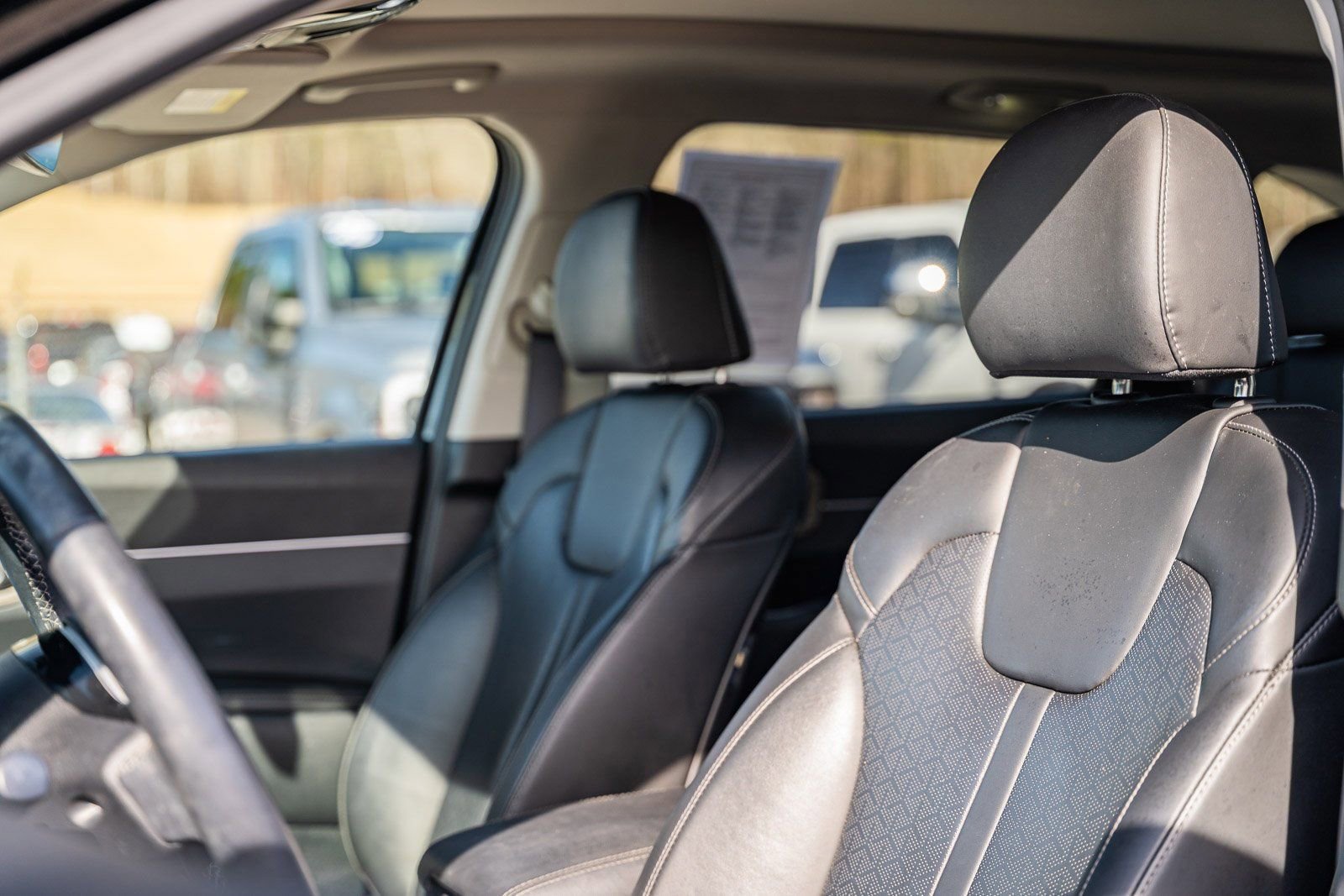 Used 2023 Kia Sorento X-Line EX image 26