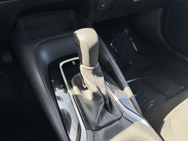 Used 2025 Toyota Corolla LE FWD image 23