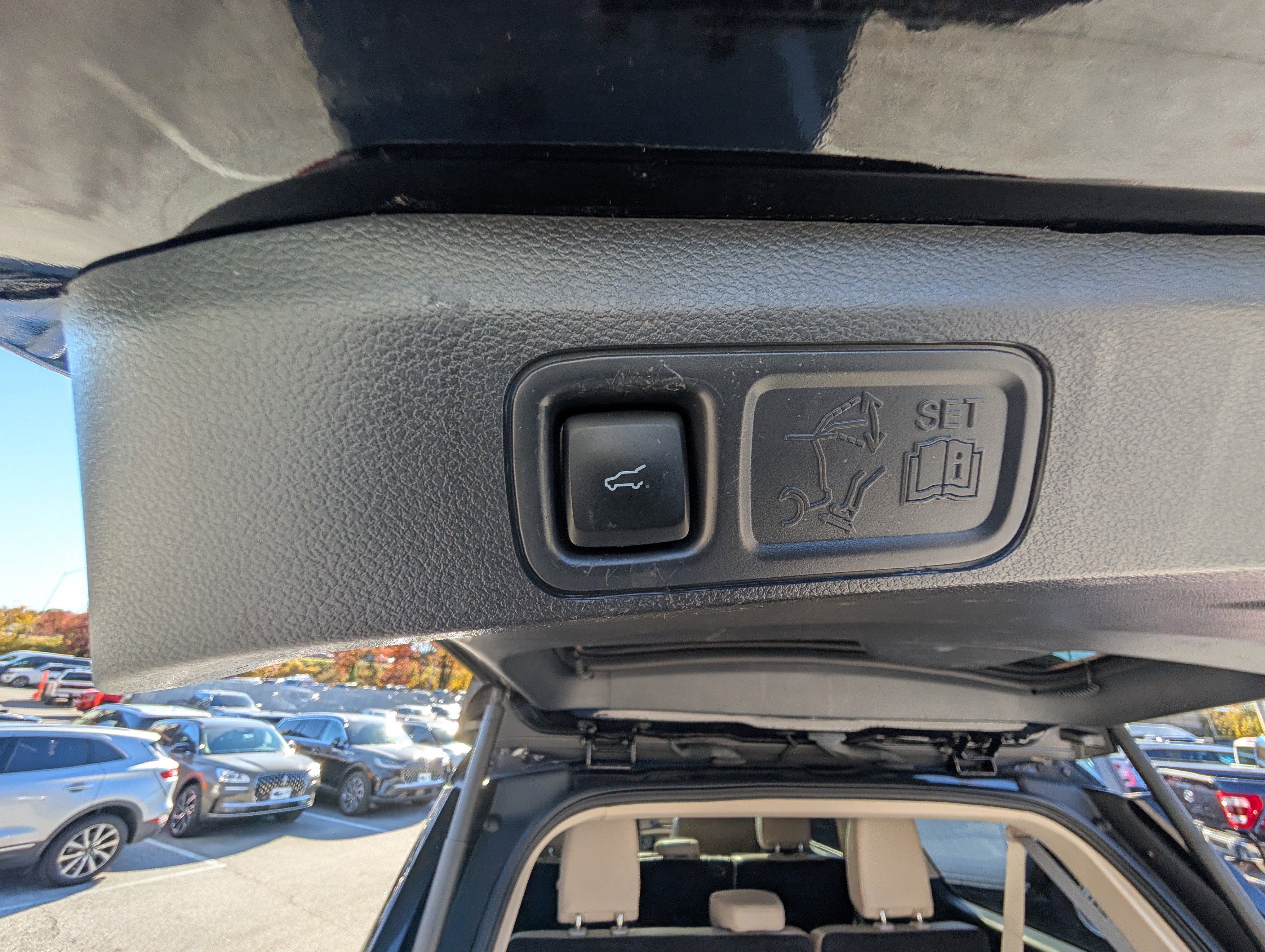 Certified 2022 Ford Expedition Max Limited image 16