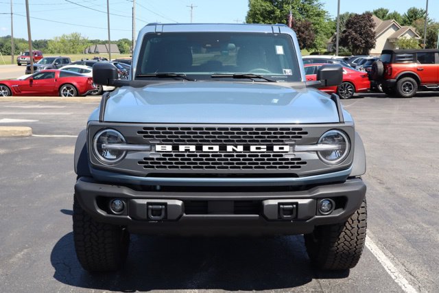 Certified 2025 Ford Bronco Badlands w/ Sasquatch Package AWD/4WD image 15
