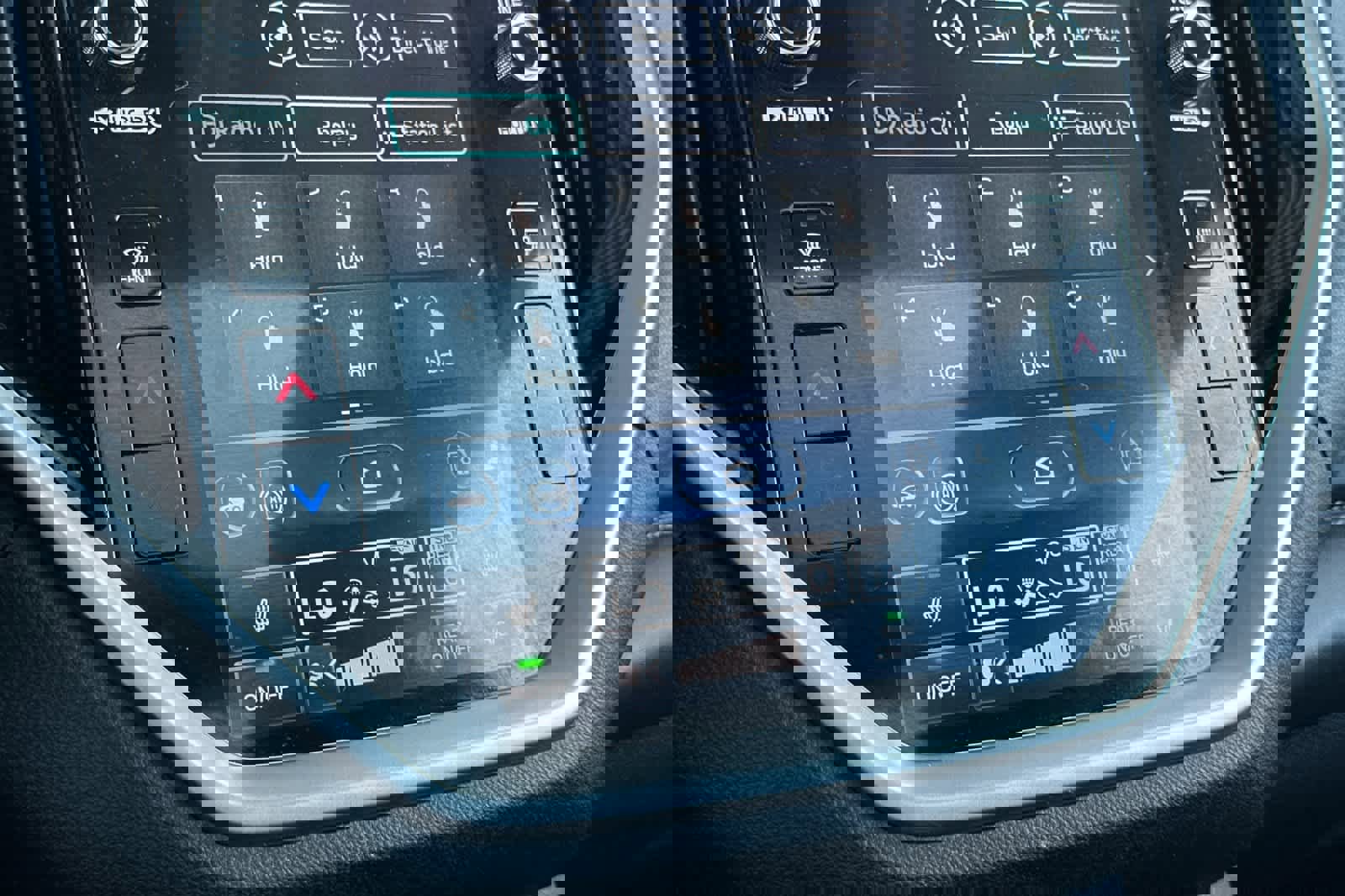 Used 2023 Subaru Ascent Limited w/ Technology Package image 22