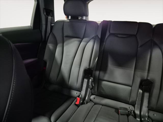 Used 2025 Audi Q7 2.0T Premium Plus image 16