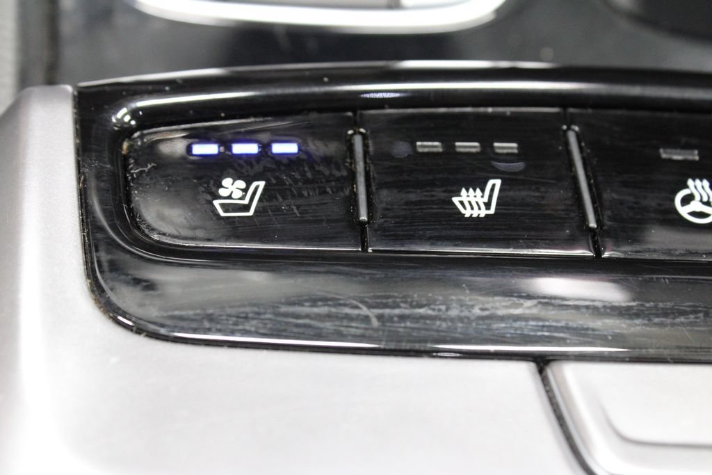 Used 2024 Hyundai Santa Cruz Limited AWD/4WD image 33