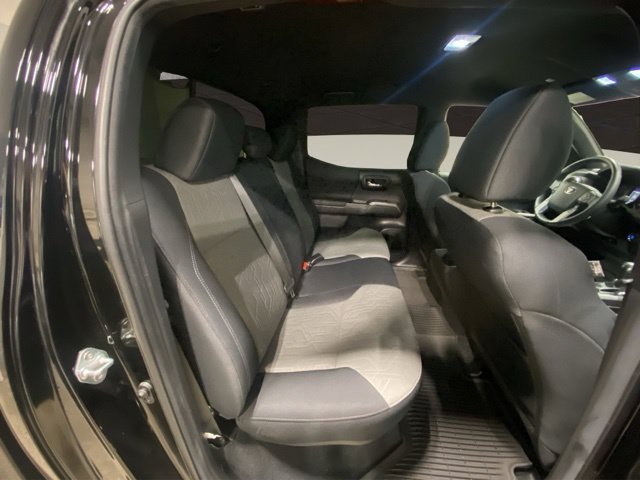 Used 2023 Toyota Tacoma TRD Off-Road AWD/4WD image 21