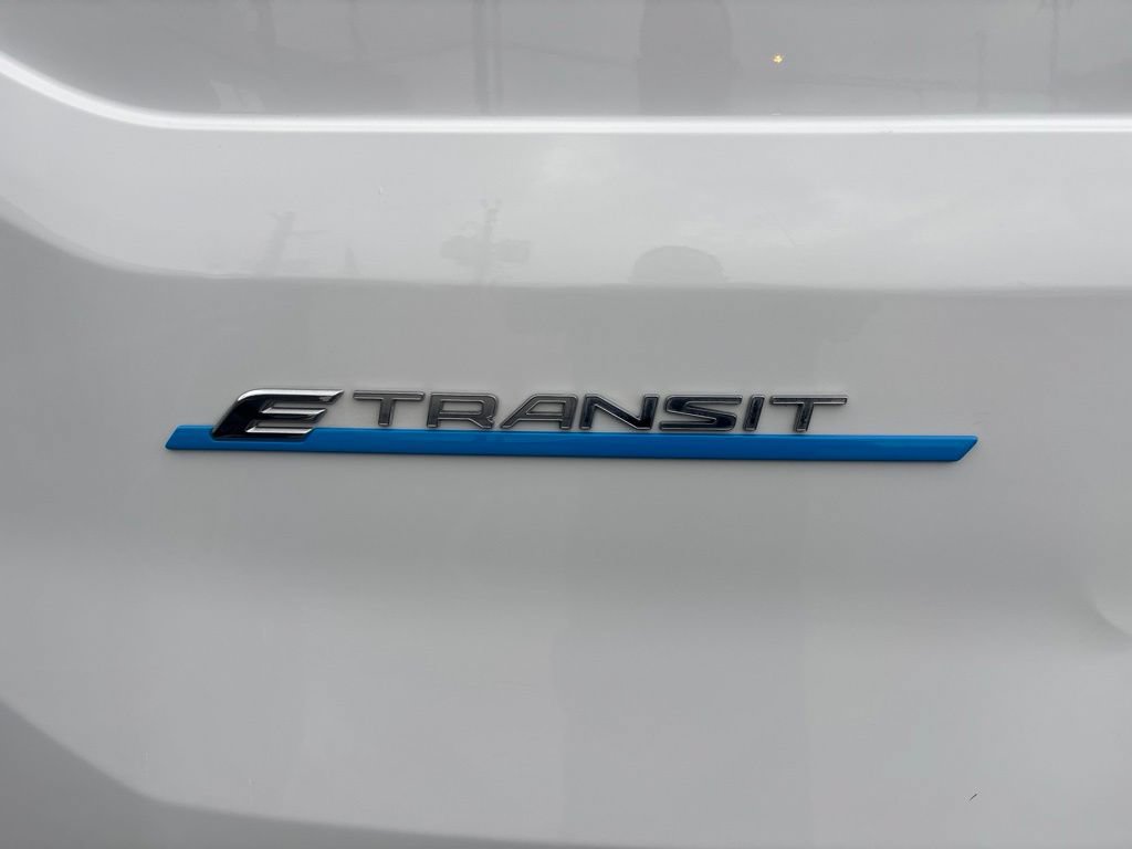 Certified 2023 Ford E-Transit 148 High Roof Extended RWD image 13