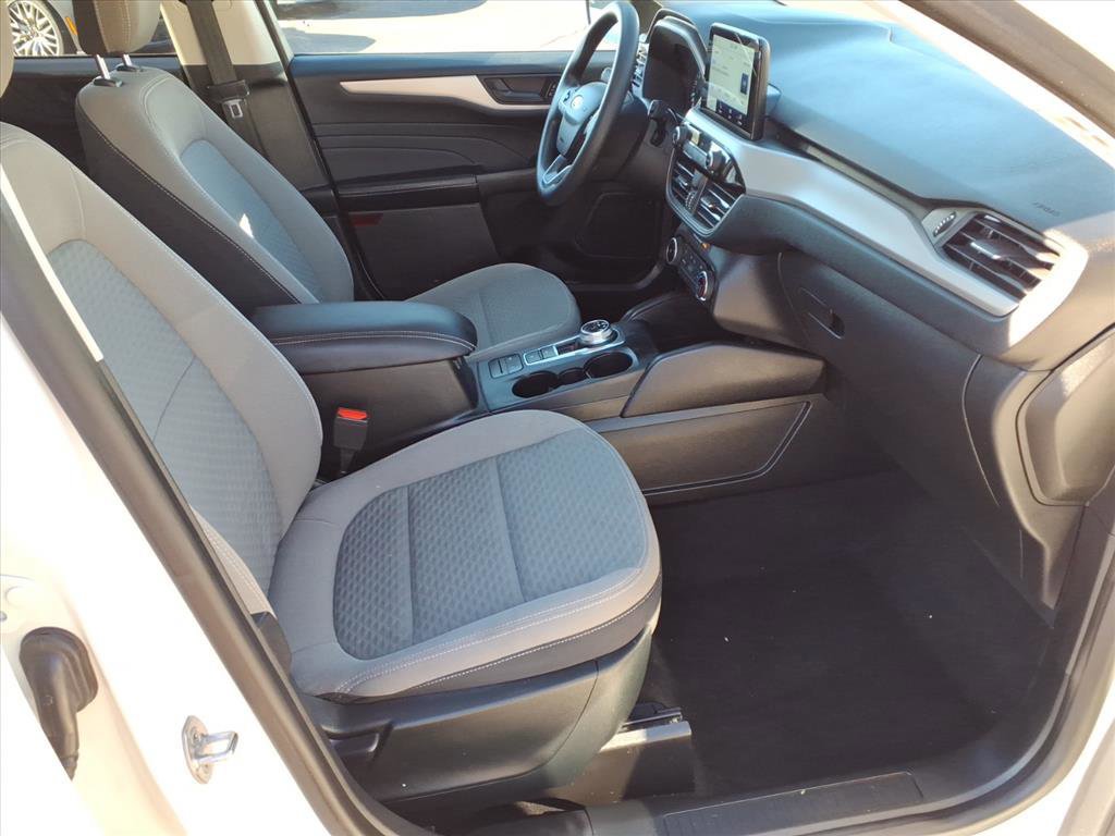 Certified 2022 Ford Escape SE image 11