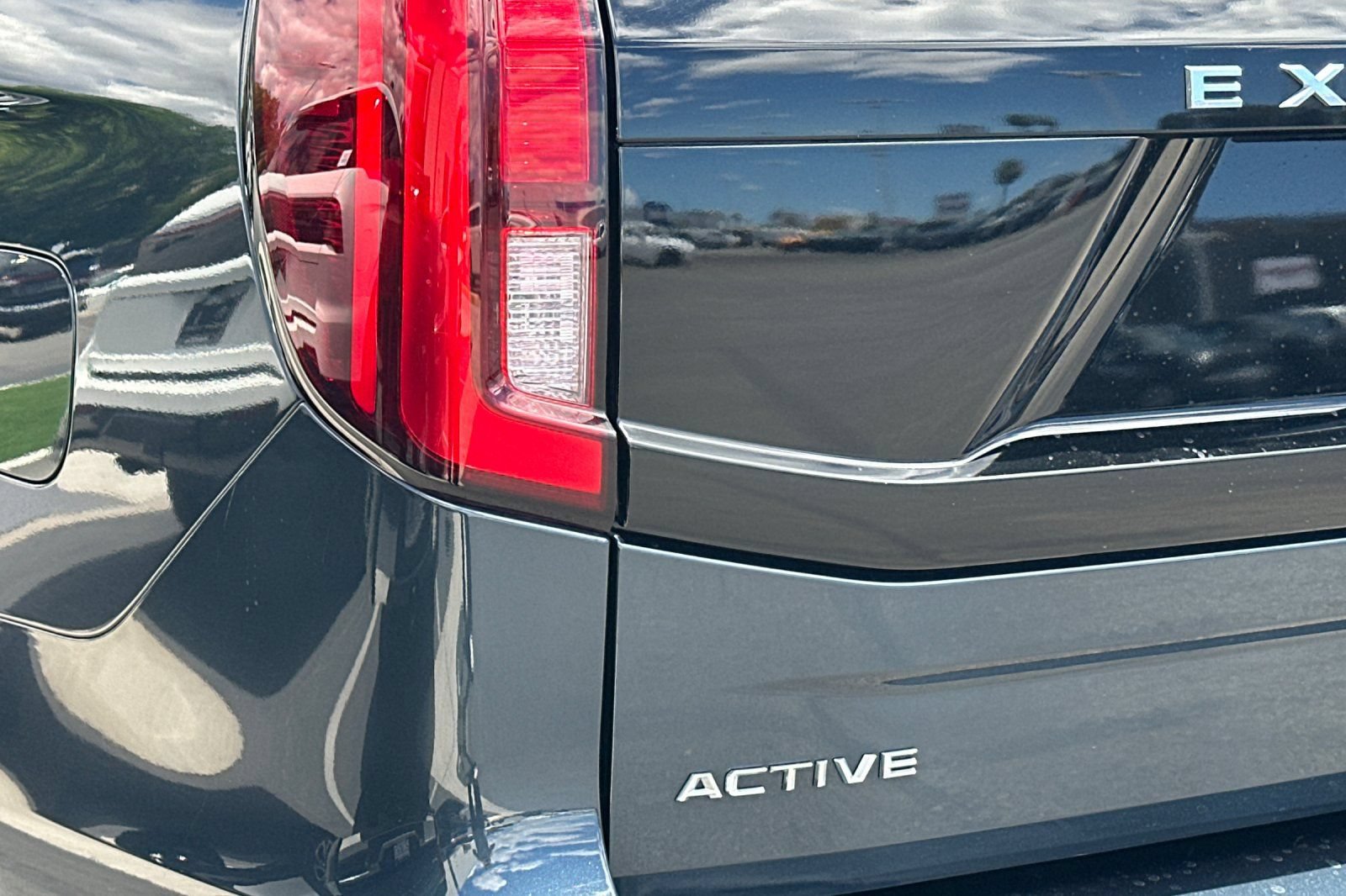 Certified 2025 Ford Expedition Active AWD/4WD image 27