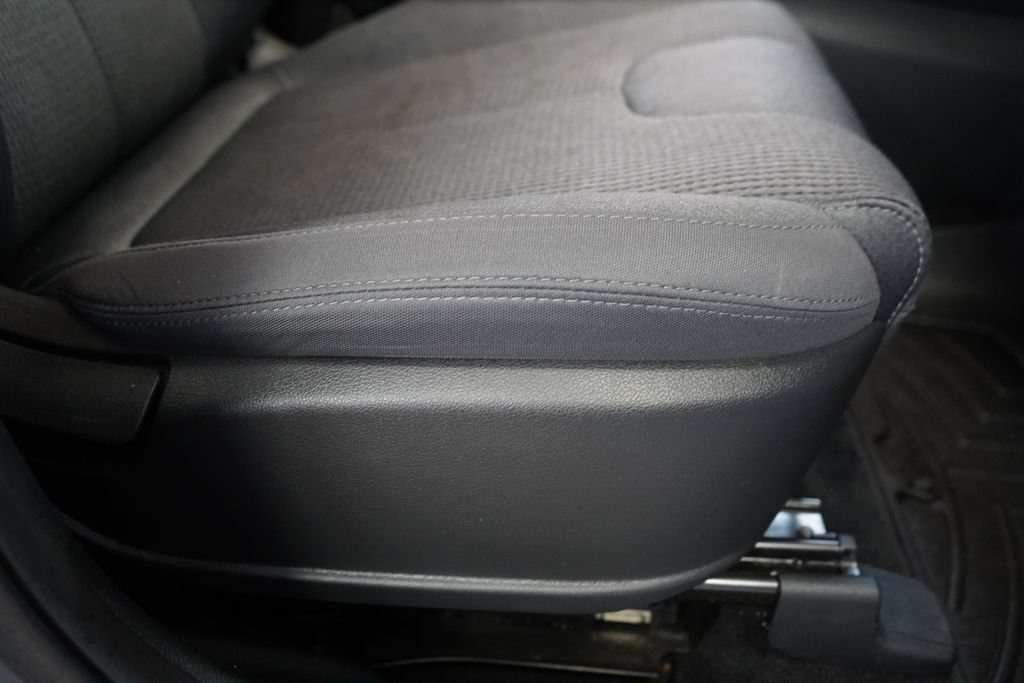 Used 2019 Hyundai Santa Fe SEL FWD image 21