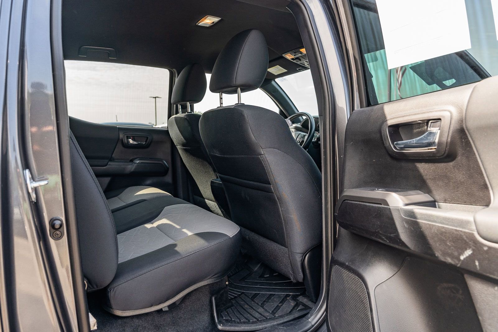Used 2021 Toyota Tacoma TRD Off-Road AWD/4WD image 14