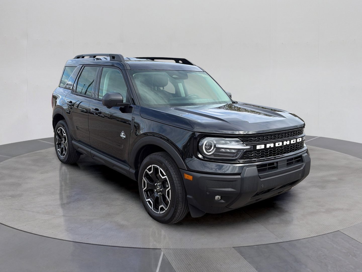 Certified 2025 Ford Bronco Sport Outer Banks w/ Outer Banks Tech Package+ AWD/4WD image 11
