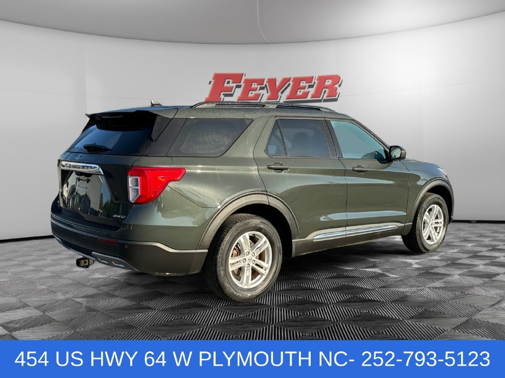 Certified 2023 Ford Explorer XLT w/ Equipment Group 202A AWD/4WD image 5