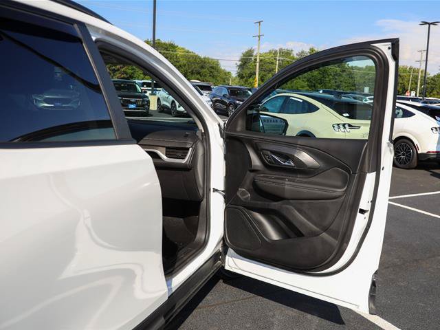 Used 2022 GMC Terrain SLE w/ Driver Convenience Package AWD/4WD image 29
