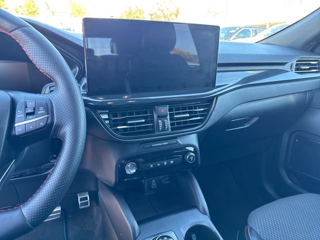 Certified 2024 Ford Escape ST-Line w/ Tech Pack #1 image 17