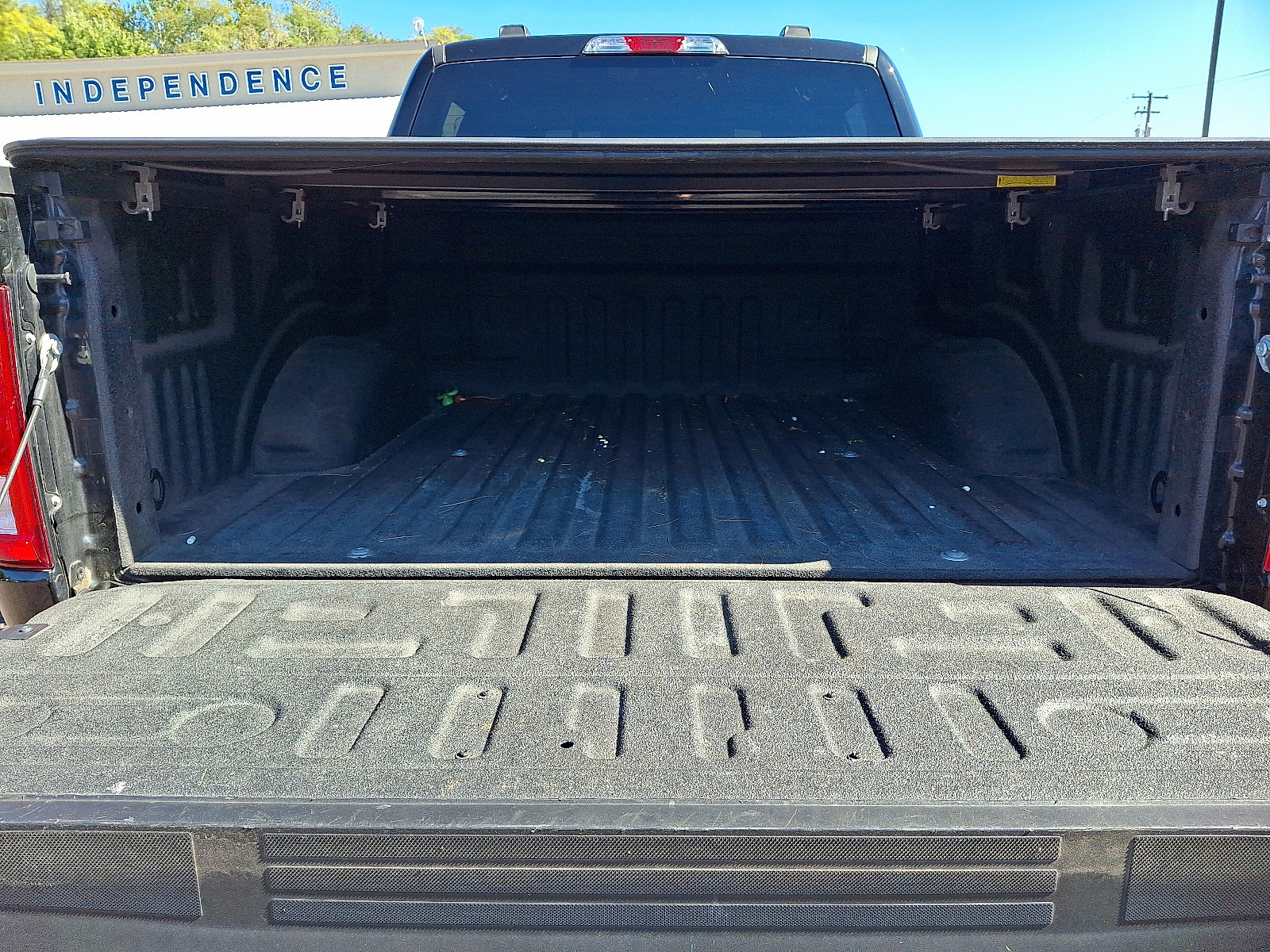 Certified 2022 Ford F150 XL w/ STX Appearance Package image 30