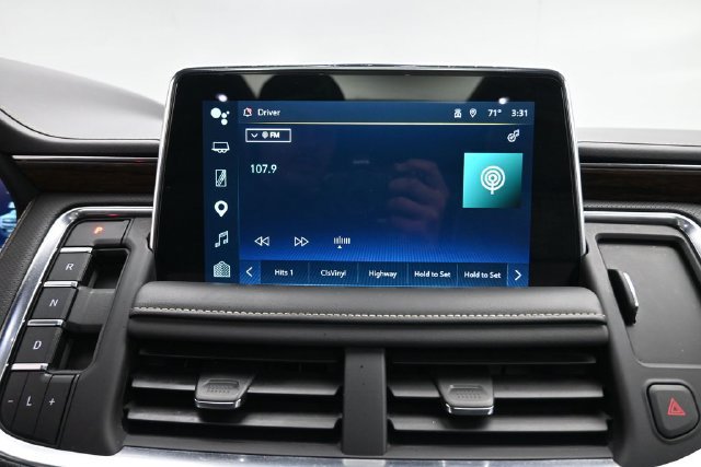 Used 2022 Chevrolet Suburban Premier AWD/4WD image 13