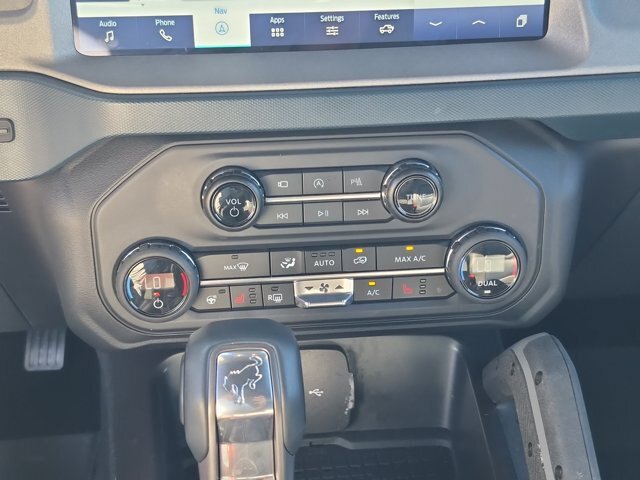 Certified 2024 Ford Bronco Outer Banks AWD/4WD image 25