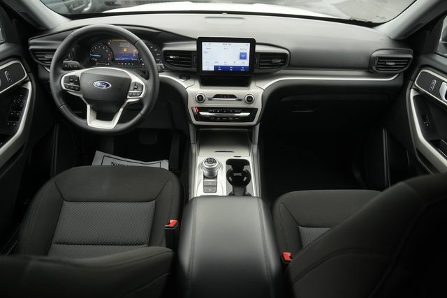 Certified 2023 Ford Explorer XLT image 20