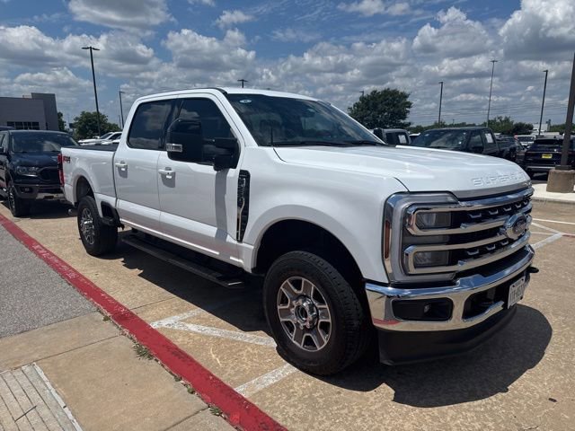 Certified 2024 Ford F250 Lariat w/ FX4 Off-Road Package AWD/4WD image 3