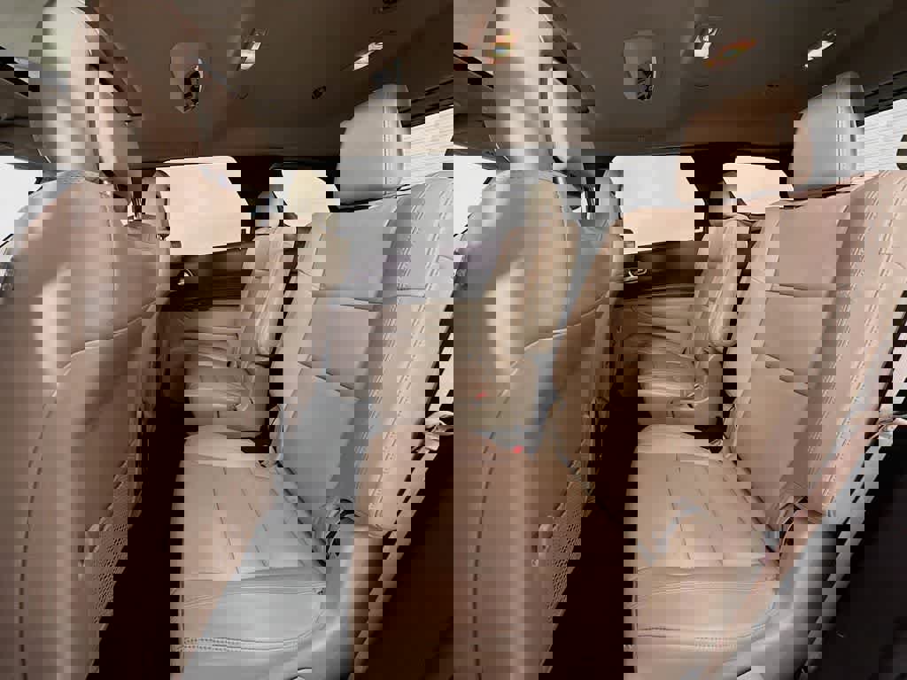 Used 2019 Dodge Durango Citadel w/ Technology Group image 17