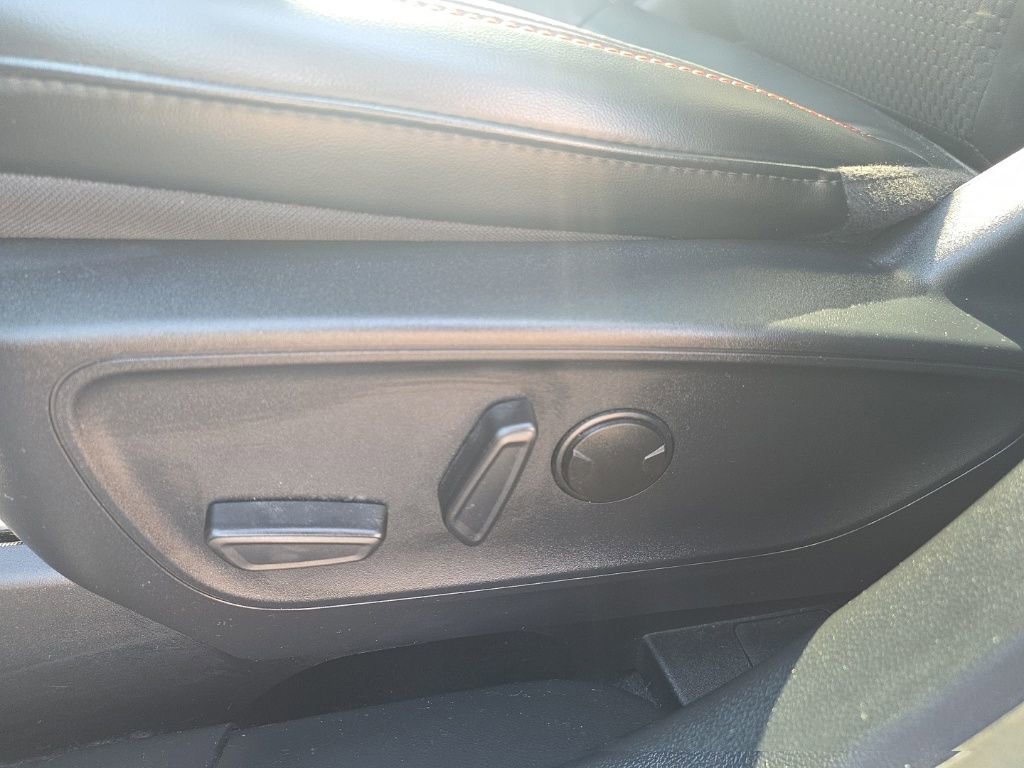 Certified 2024 Ford Escape ST-Line w/ Tech Pack #1 image 14