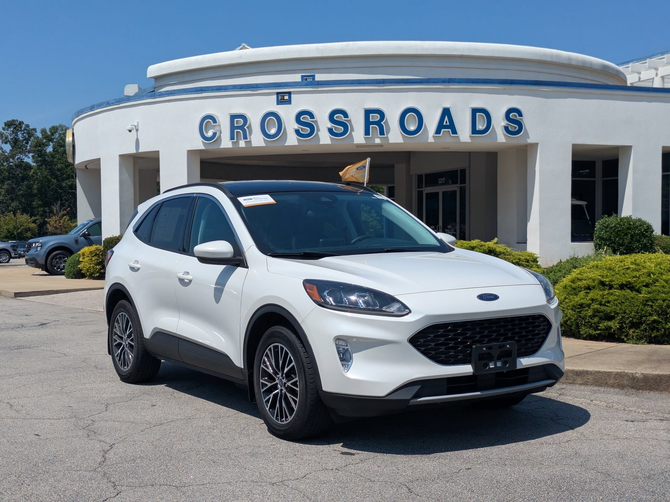 Certified 2022 Ford Escape SEL w/ Technology Package