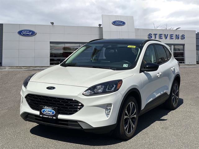 Certified 2022 Ford Escape SEL w/ SEL Stealth AWD Package image 2