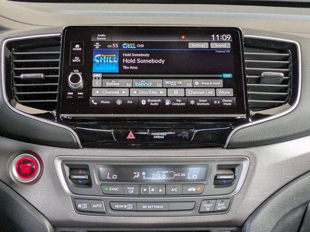 Used 2025 Honda Ridgeline RTL image 17