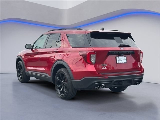 Certified 2022 Ford Explorer ST w/ ST Street Pack AWD/4WD image 3
