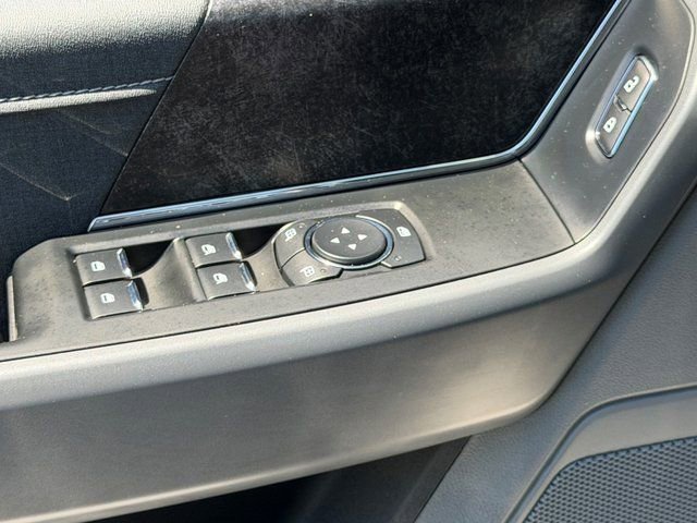 Certified 2025 Ford F150 Lightning XLT AWD/4WD image 36