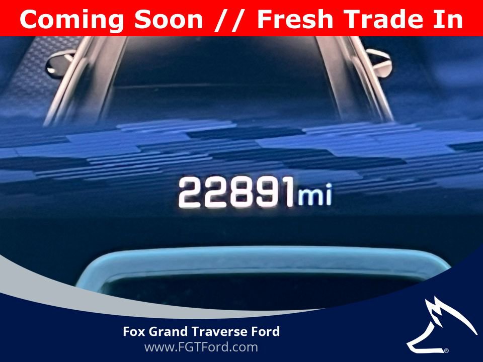 Used 2024 Chevrolet Traverse RS w/ LPO, Floor Liner Package AWD/4WD image 8