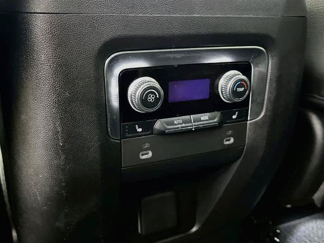 Used 2024 GMC Yukon Denali AWD/4WD image 13